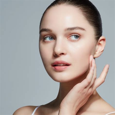 Most whitening treatments are non-invasive and can be tailored to suit ...