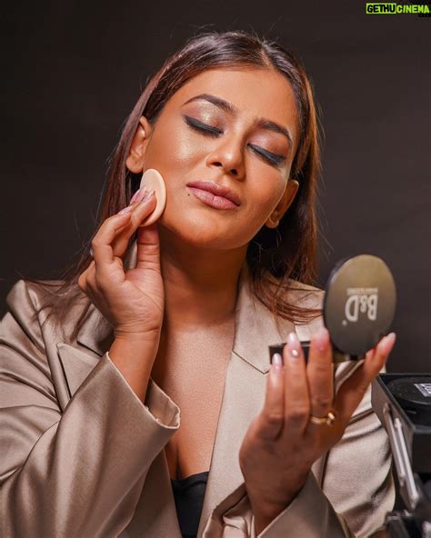 Sneha Gupta Instagram – Hey there…! Check out the New collection of my