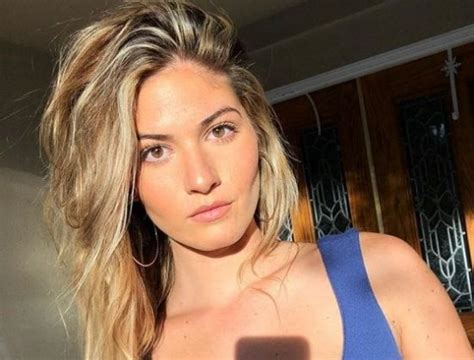 Shauna Sexton Wiki, Age, Height, Boyfriend, Bio, Family, Net worth, Fact