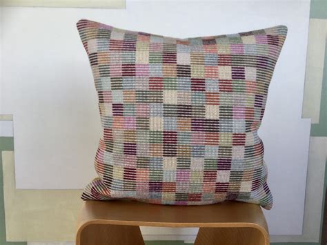 Herrestrik med struktur og dropped shoulder - VegaGarn