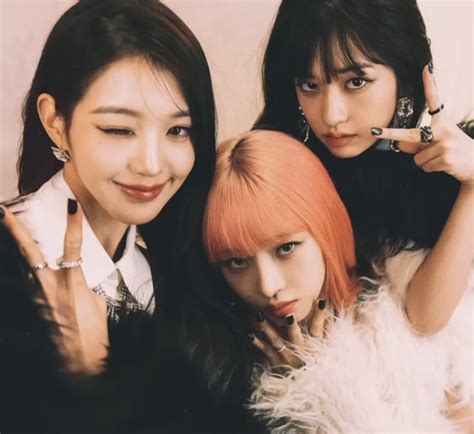 wonyoung pics on Twitter: "this trio"
