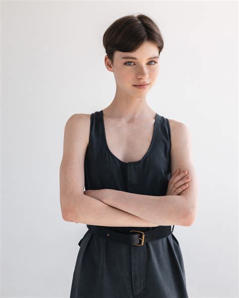 Yana Poklonskaya | Avant Models