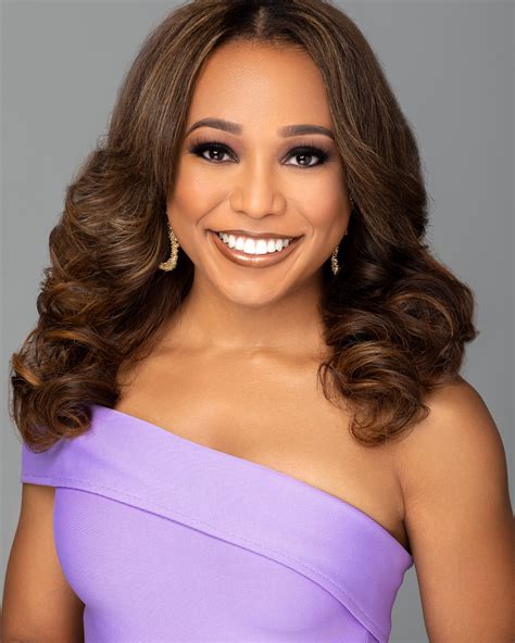 2022 Contestants — Miss Volunteer America