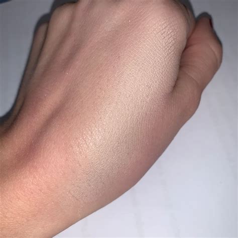 Giorgio Armani Luminous Silk Concealer 2 | Отзывы покупателей | Косметиста