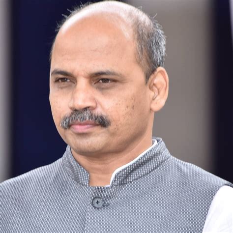 dr sharan prakash patil