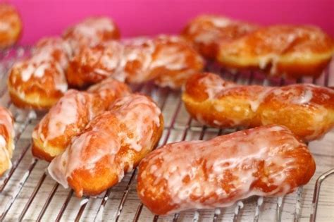 Yum Yums - Apply to Face Blog