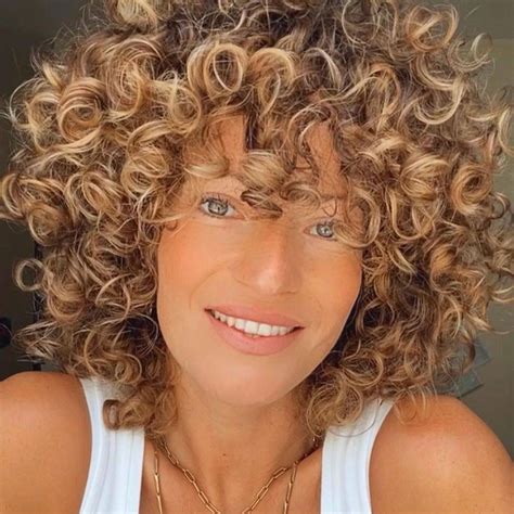 72 Imagenes Cortes De Cabello Para Mujer Corto Y Rizado - Fotos