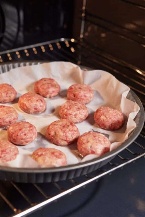 how long to cook pork meatballs