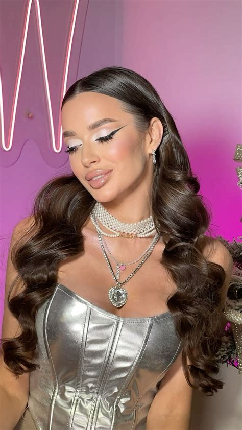 Макияж на Новый год💎 в 2024 г | Белый макияж, Макияж, Светлый макияж
