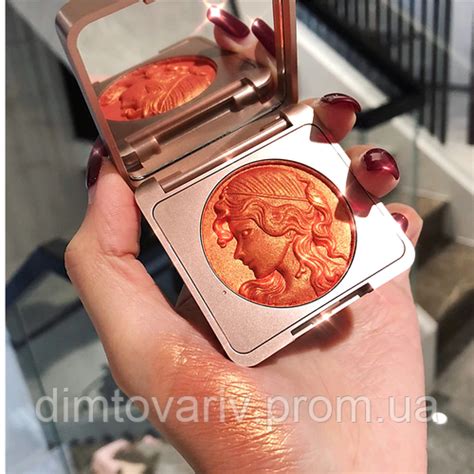 Персиковые, сияющие румяна для лица, цена 181 грн - Prom.ua (ID#1437220678)