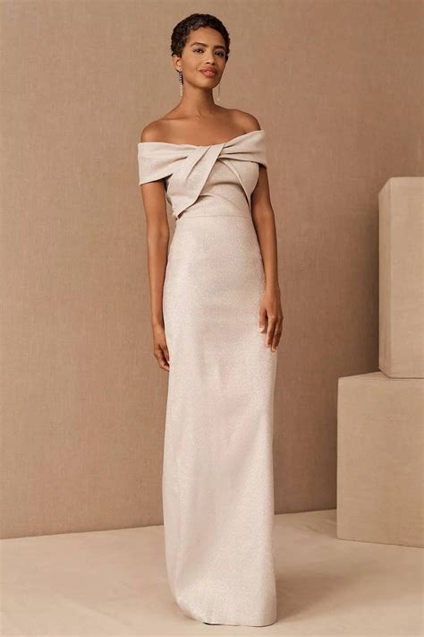 45 Mother of the Bride Dresses and Shopping Tips from a Stylist | The