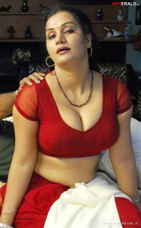 mallu hot actress
