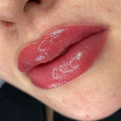 Акварельные губы | Lip permanent makeup, Lips inspiration, Lips