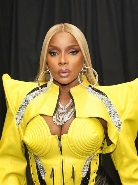 Mary J Blige (@therealmaryjblige) • Instagram photos and videos
