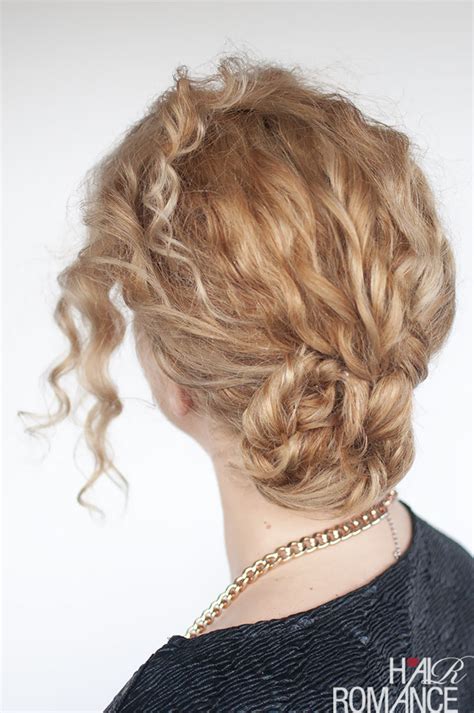 Easy curly braided bun tutorial - Hair Romance