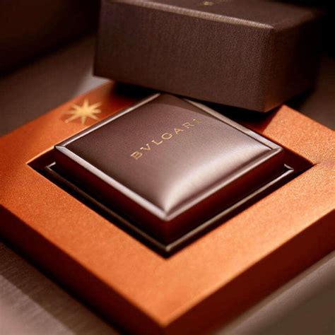 Bvlgari Signature Gift Packaging | Corrente Studio Project | Jewelry ...