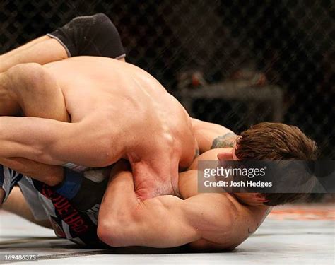144 Brian Bowles Fighter Stock Photos, High-Res Pictures, and Images ...