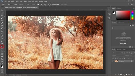 Как в фотошопе cs5 размыть фон