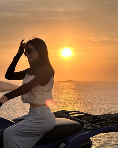 Nicolle.salinas.g (@valeria.salinas.model) • Instagram photos and videos