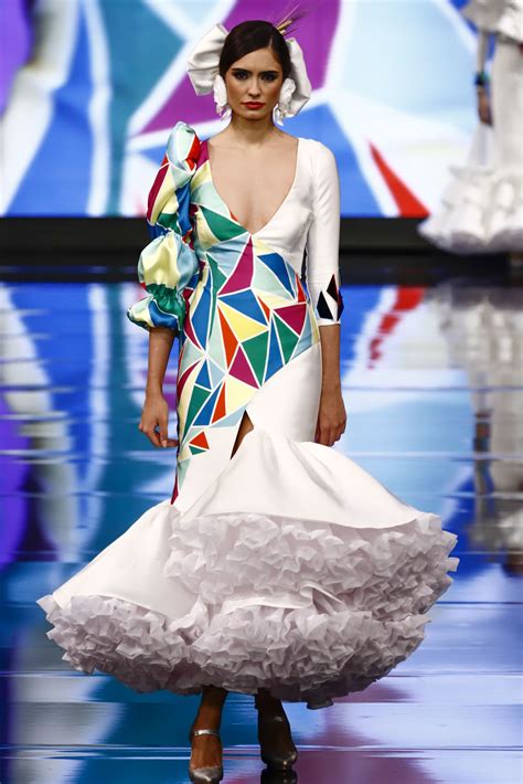 Luz - ANA MORØN, Diseño y Costura