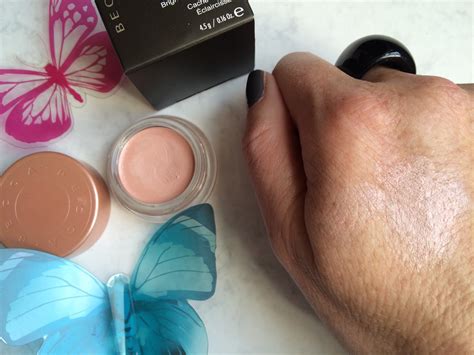 BECCA under eye brightening corrector || Review | Life with Stephanie C