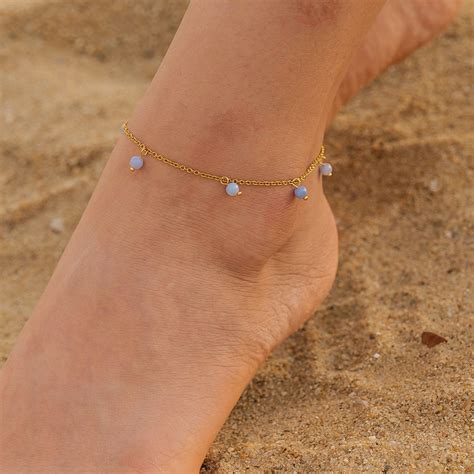 anklet etiquette  guide  wearing anklets  confidence