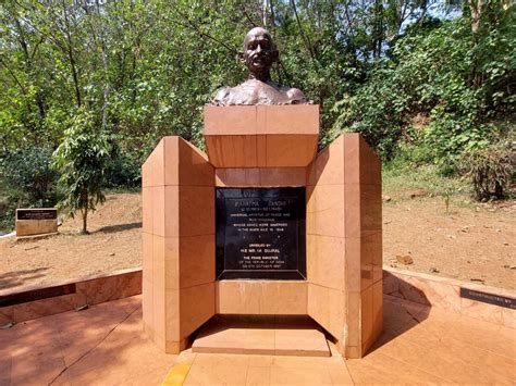 Backpacking in Uganda: Visiting The Source of The Nile River in Jinja ...