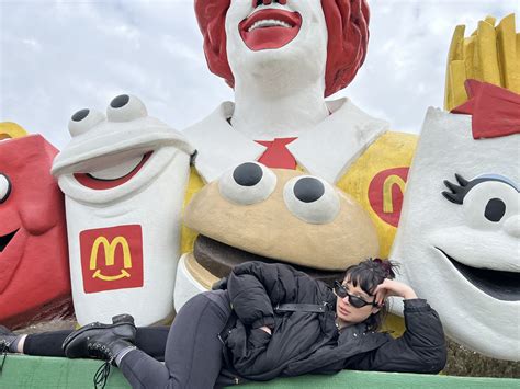 TW Pornstars - 1 pic. Zoë Ligon. Twitter. I LOVE OHIO. 1:01 AM - 29 Jan