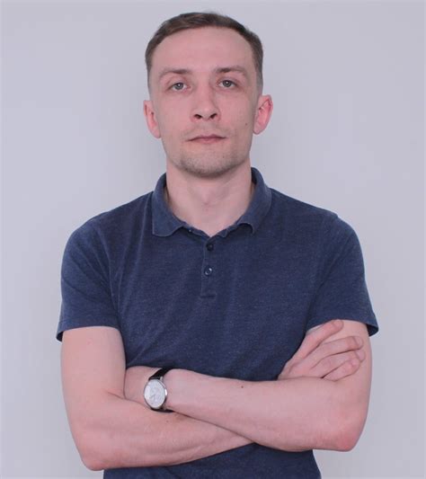 Михаил Кузьмин – Medium