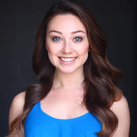 Taylor Lane | Artist