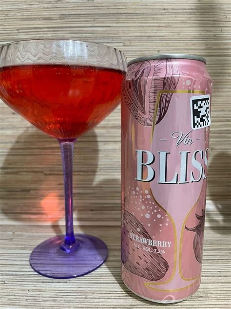 Сидр Vin Bliss Strawberry - «Забродившая клубничка» | отзывы