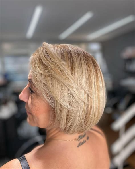 Corte Chanel Para Senhoras De 60 Anos - Corte Chanel para Senhoras de 60 Anos: Elegância e Praticidade - Unhas ...