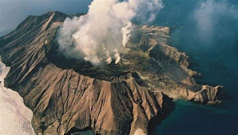 New Zealand volcano is on the Pacific Ring of Fire | Earth | EarthSky