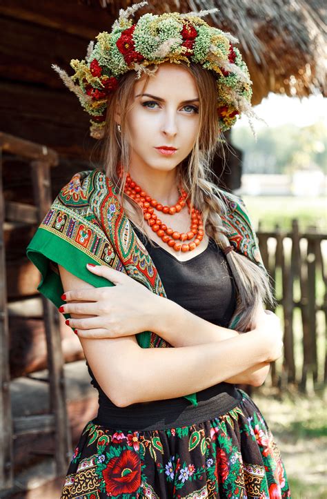 Slavic girl | Girl, Russian fashion, Ukrainian women