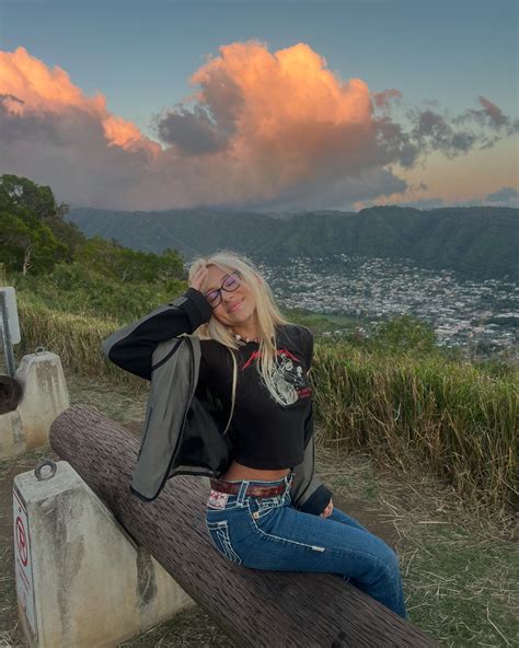 Leila Faler | Archives from February on oahu w/ @ainaaaa808 by