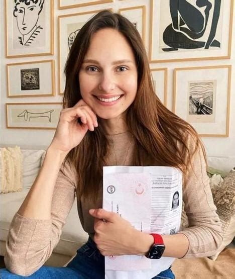 Jessica May yaşadığı ehliyet sorununu takipçileriyle paylaştı - Son ...