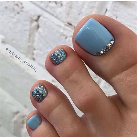 2019 Светлый педикюр на ногах модные тенденции 93 фото | Uñas de los ...