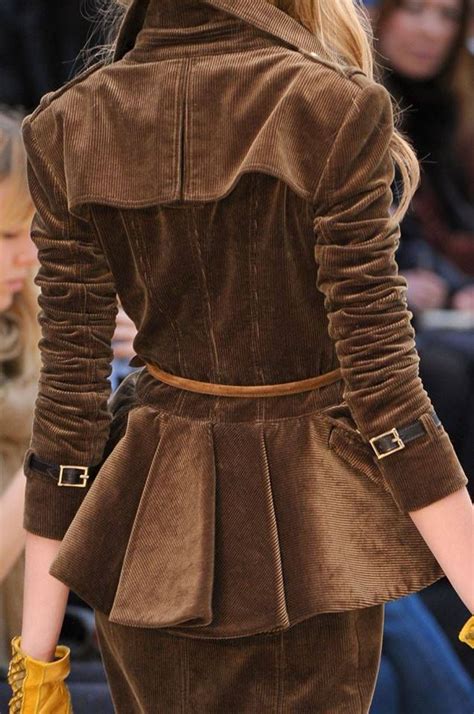 Pin by Diana Bercheva on Дамска висша мода | Burberry prorsum, Fashion ...