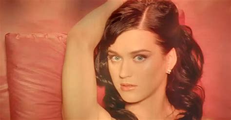 Behind the song: ''I Kissed a Girl'' by Katy Perry
