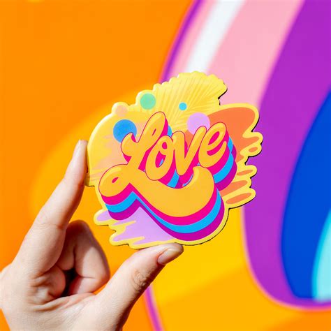 QUEEN ANDREA LOVE MAGNET Art - Limited Edition – The Wynwood Walls Shop
