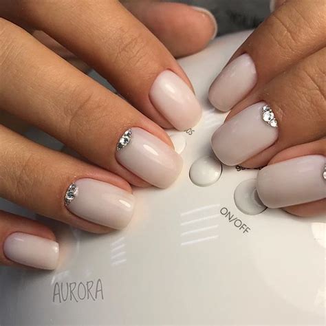 Маникюр / Ногти / Мастера on Instagram: “Repost @aurora.nail.studio ...