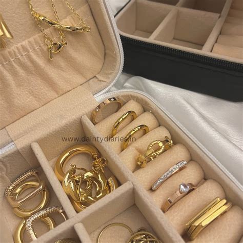 Dainty Diaries