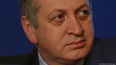 romanian minister jailed   years  corruption news dw