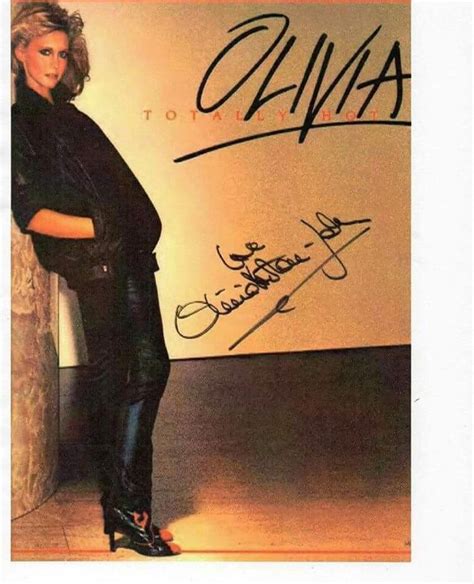 ~ Olivia Newton-John ♡ ~ | Olivia newton john, Olivia, Album covers