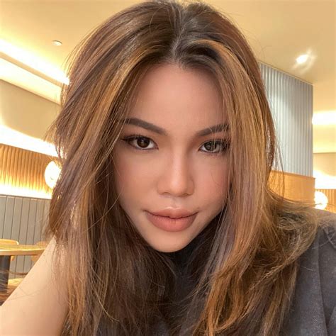 Caryn Lim