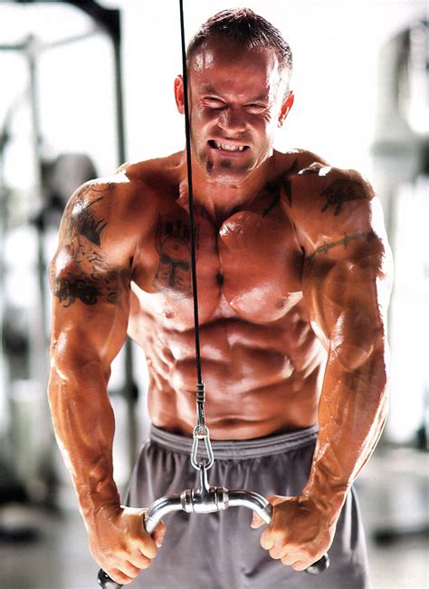 Almost Perfect: Monday Muscle