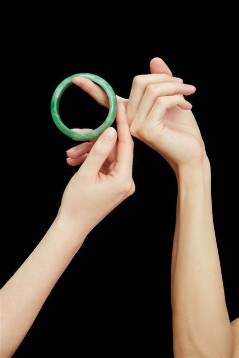 Creating from the Heart with MING YU WANG | Office Magazine