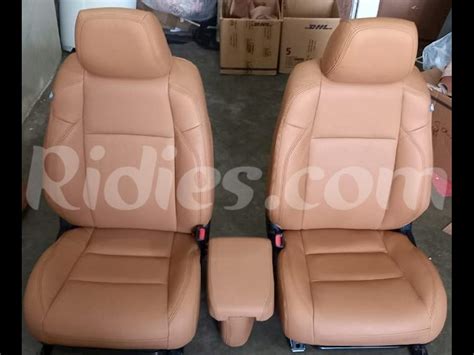 2021 Toyota Tacoma Leather Seat Covers | Ridies.com