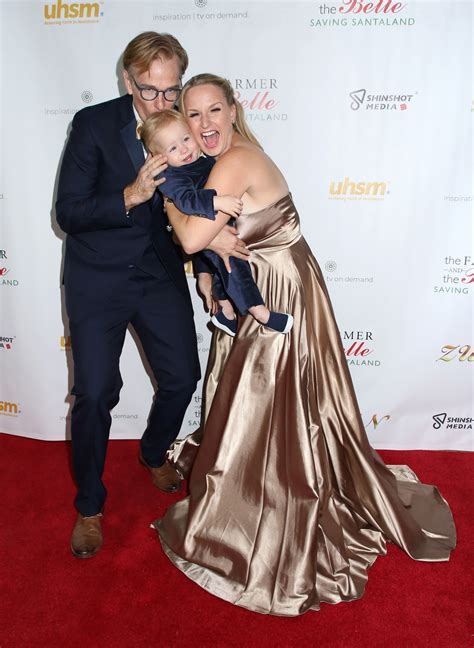 The Farmer and the Belle: Saving Santaland (2020)