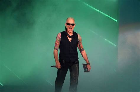 Hire David Lee Roth for Private & Corporate Events | Jay Siegan Presents